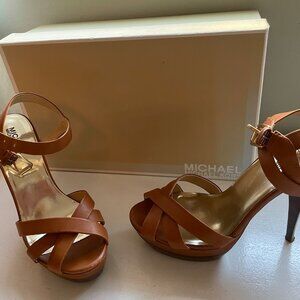 Michael Kors high heel sandal Niki Quarter Strap in Luggage size 7.5M